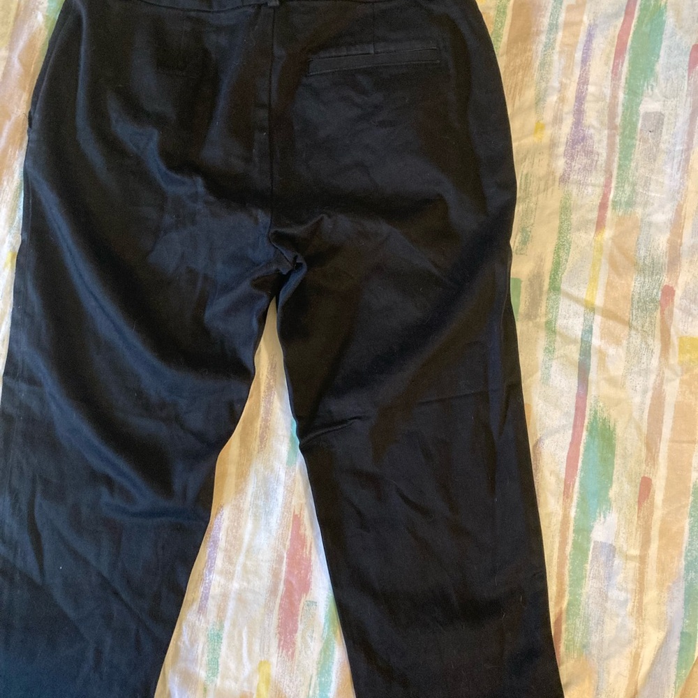 woman black pants
